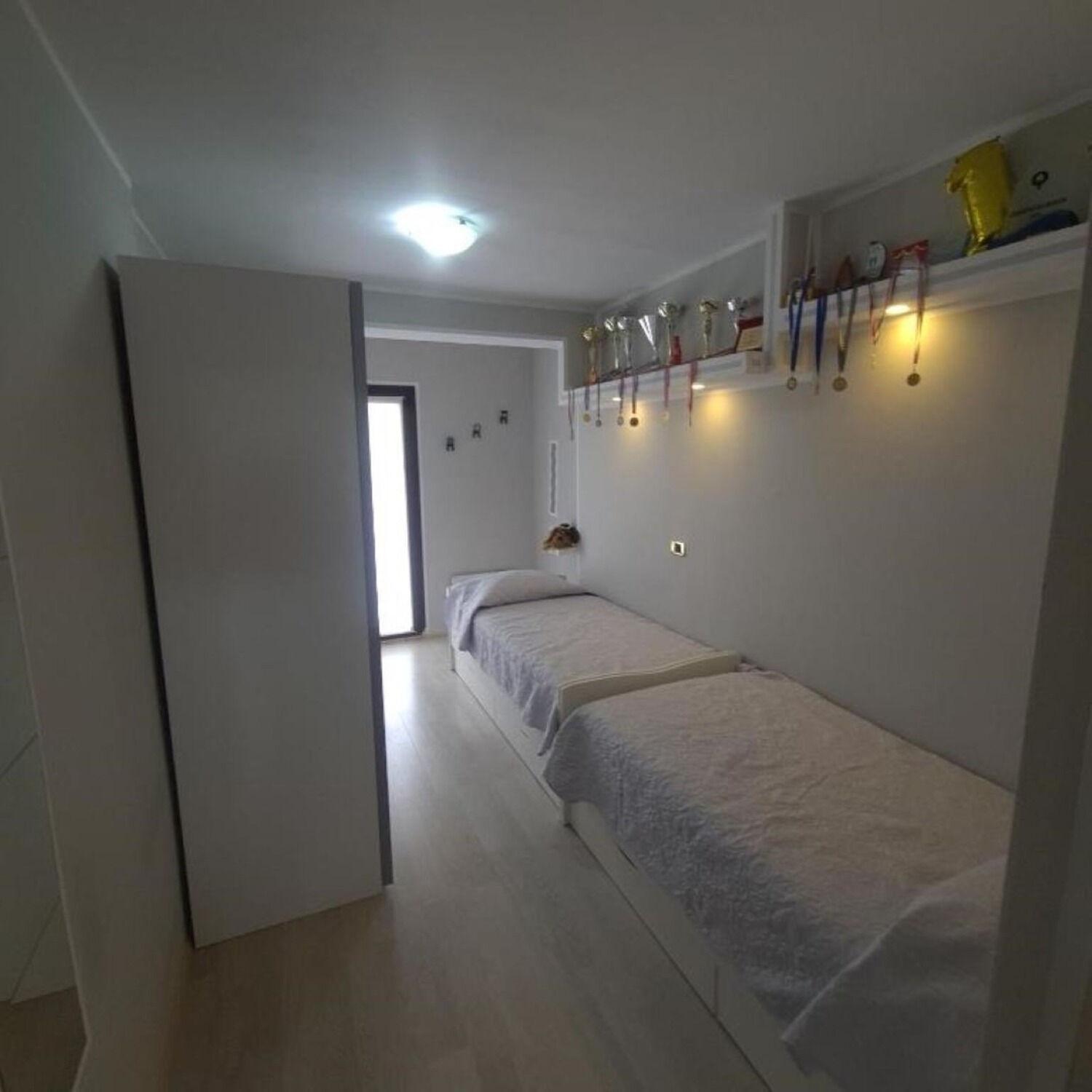 Apartments Berto - 500M To The Beach 罗维尼 外观 照片